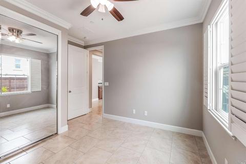 678 Elderberry Loop, Vacaville, CA 95688 photo 14