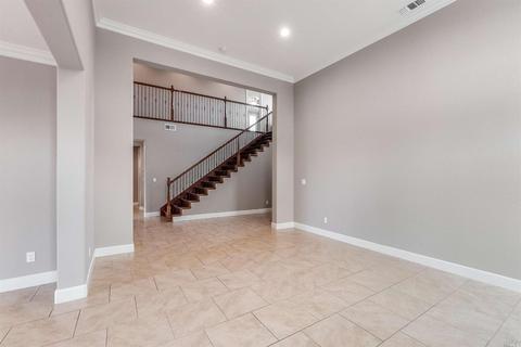 678 Elderberry Loop, Vacaville, CA 95688 photo 16