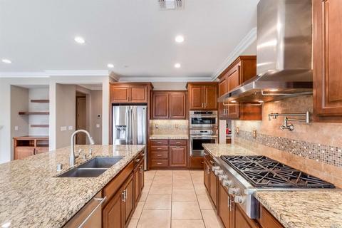 678 Elderberry Loop, Vacaville, CA 95688 photo 3