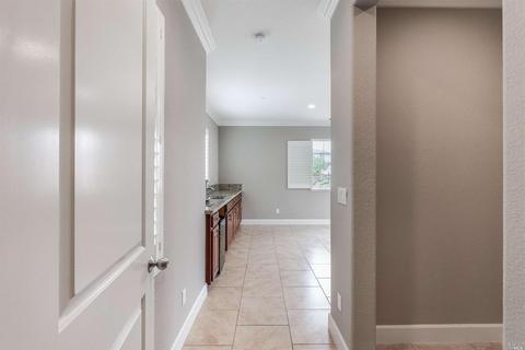 678 Elderberry Loop, Vacaville, CA 95688 photo 9