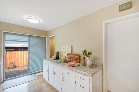 1719 Sereno Dr, Vallejo, CA 94589 photo 12