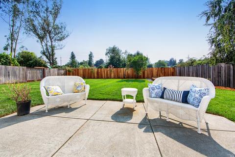 8885 Lebec Ln, Cotati, CA 94931 photo 21