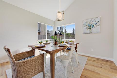 8885 Lebec Ln, Cotati, CA 94931 photo 5