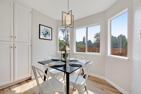 8885 Lebec Ln, Cotati, CA 94931 photo 10