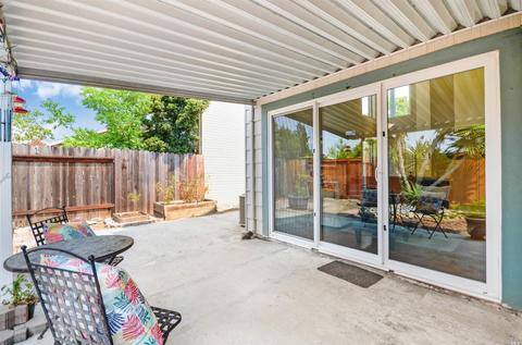 608 Buckskin Pl, Vallejo, CA 94591 photo 32
