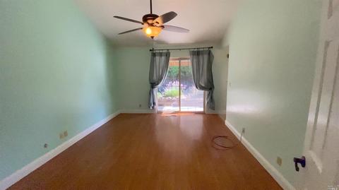 101 Picadilly Cir, Vallejo, CA 94591 photo 14