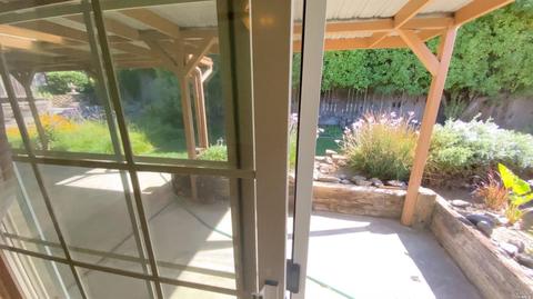 101 Picadilly Cir, Vallejo, CA 94591 photo 16