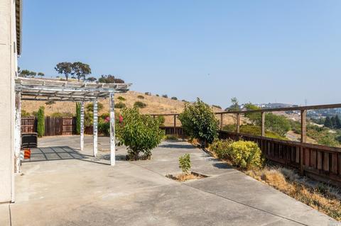 3000 Clear Coast Ct, Vallejo, CA 94591 photo 32