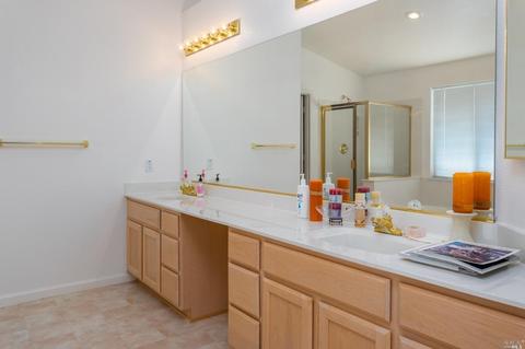 3000 Clear Coast Ct, Vallejo, CA 94591 photo 20