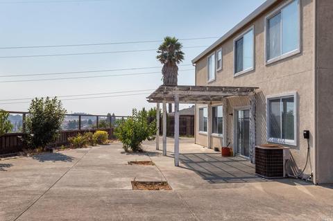 3000 Clear Coast Ct, Vallejo, CA 94591 photo 26