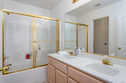 3000 Clear Coast Ct, Vallejo, CA 94591 photo 25
