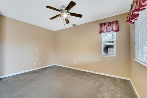 2060 Hamstead Ct, Vacaville, CA 95687 photo 18