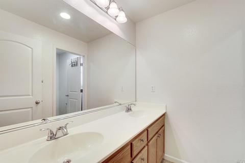 2060 Hamstead Ct, Vacaville, CA 95687 photo 33