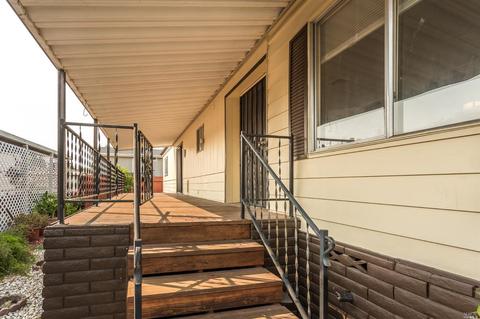 221 Sandstone Dr, Vallejo, CA 94589 photo 6