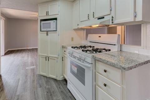 221 Sandstone Dr, Vallejo, CA 94589 photo 18