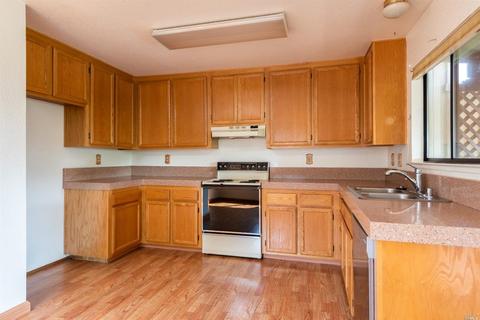 82 Gilbert Way, Cotati, CA 94931 photo 9
