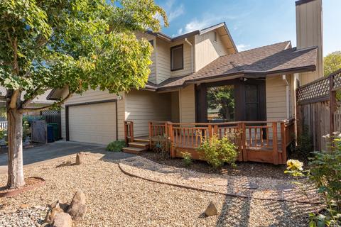 82 Gilbert Way, Cotati, CA 94931 photo 2