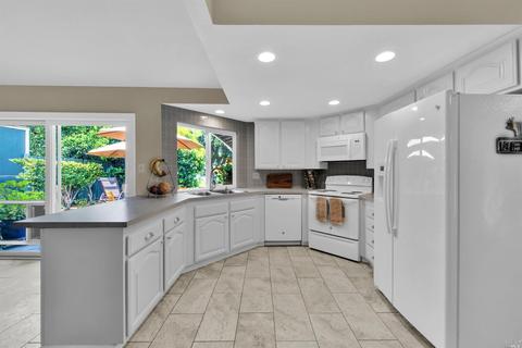 426 Nut Tree Rd, Vacaville, CA 95687 photo 13