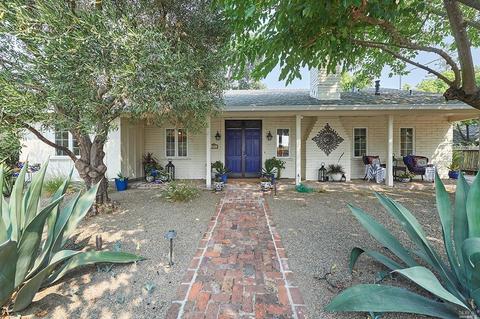 378 2nd St E, Sonoma, CA 95476 photo 1