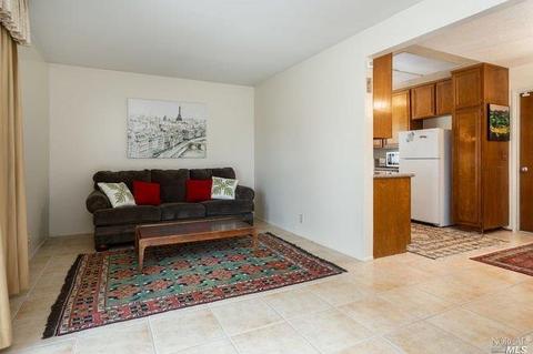 106 Cadiz Ct, Vallejo, CA 94591 photo 13