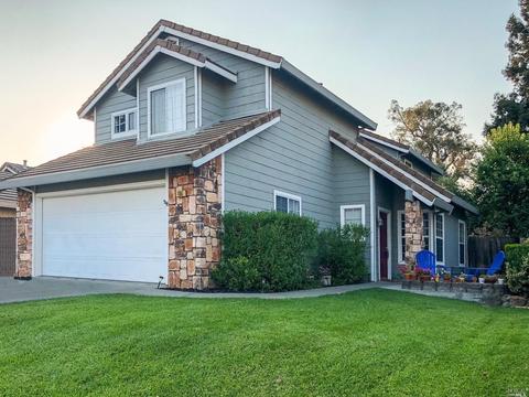 490 Regency Cir, Vacaville, CA 95687 photo 1