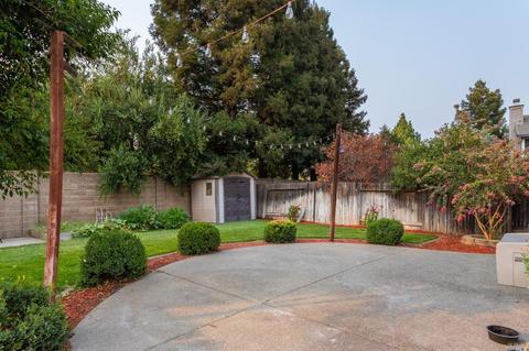 490 Regency Cir, Vacaville, CA 95687 photo 25