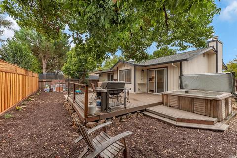 7966 Shira St, Windsor, CA 95492 photo 10
