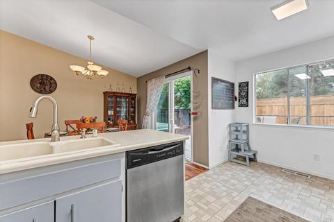 7966 Shira St, Windsor, CA 95492 photo 24