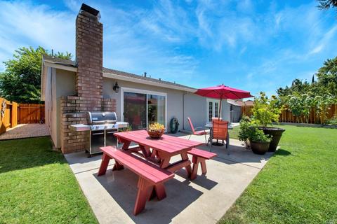 447 Robert Rd, Vacaville, CA 95687 photo 28