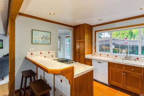1508 Eric Ct, Petaluma, CA 94954 photo 8