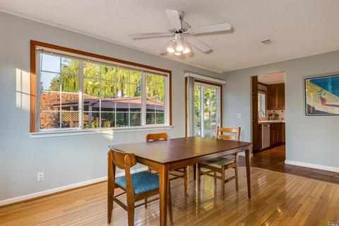 1508 Eric Ct, Petaluma, CA 94954 photo 3