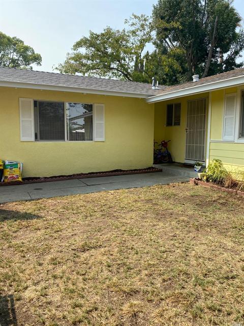 398 Lily St, Fairfield, CA 94533 photo 1