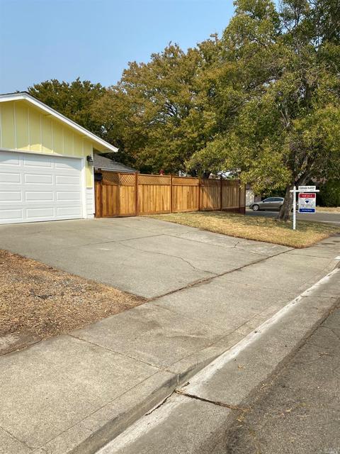 398 Lily St, Fairfield, CA 94533 photo 4