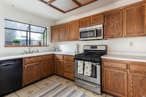 223 Wilford Ln, Cotati, CA 94931 photo 10