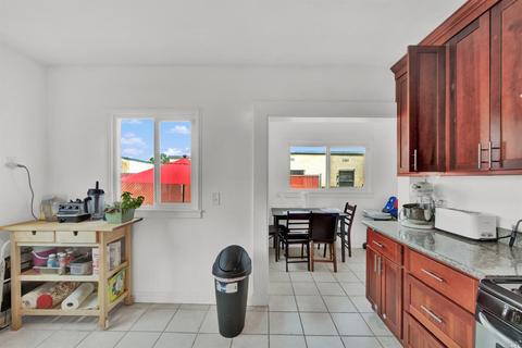1670 Broadway St, Vallejo, CA 94590 photo 10