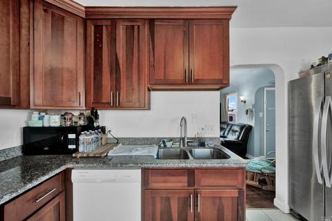 1670 Broadway St, Vallejo, CA 94590 photo 17