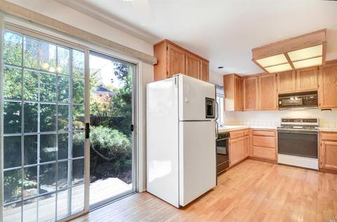 984 Wright St, Santa Rosa, CA 95404 photo 20