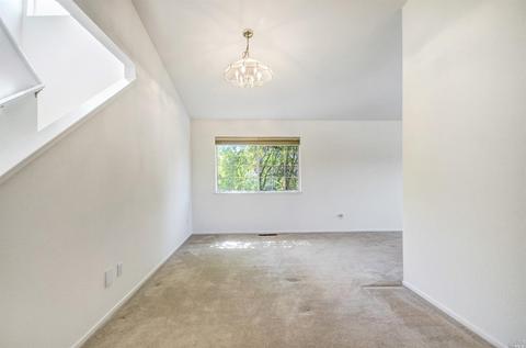 984 Wright St, Santa Rosa, CA 95404 photo 13