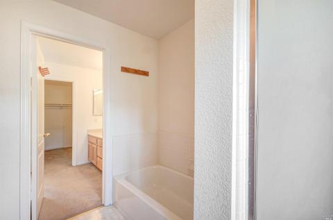 984 Wright St, Santa Rosa, CA 95404 photo 32