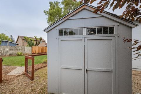 1504 Eric Ct, Petaluma, CA 94954 photo 26