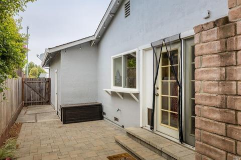 1504 Eric Ct, Petaluma, CA 94954 photo 28