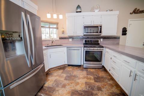 117 Captains Ct, Vallejo, CA 94591 photo 9