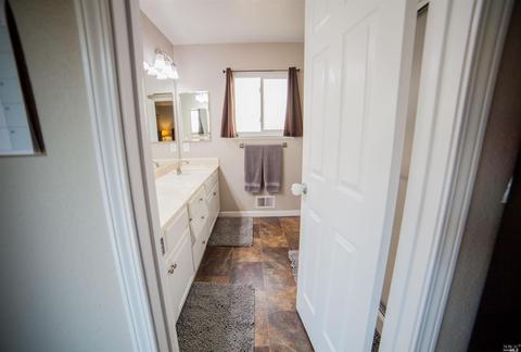 117 Captains Ct, Vallejo, CA 94591 photo 24