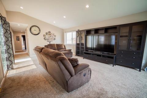 117 Captains Ct, Vallejo, CA 94591 photo 4
