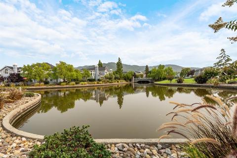 60 Mariners Cir, San Rafael, CA 94903 photo 25