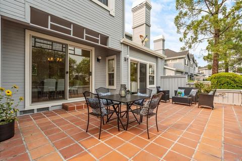 60 Mariners Cir, San Rafael, CA 94903 photo 21