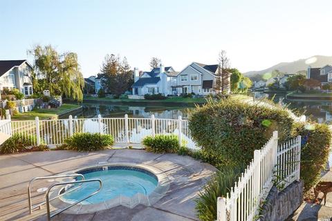 60 Mariners Cir, San Rafael, CA 94903 photo 31