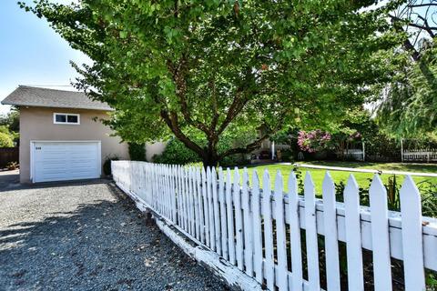 910 Oak St, Sonoma, CA 95476 photo 3