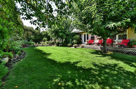 910 Oak St, Sonoma, CA 95476 photo 48