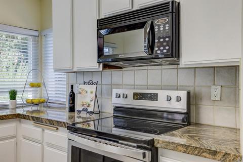 401 Locust Dr, Vallejo, CA 94591 photo 23